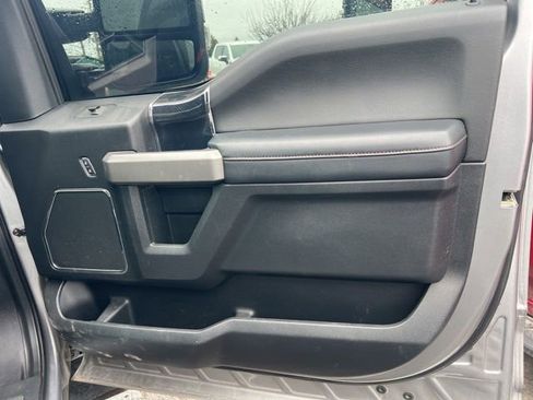 Used 2020 Ford F350 Platinum image 22