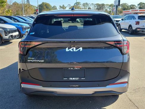 New 2026 Kia Sportage LX image 5