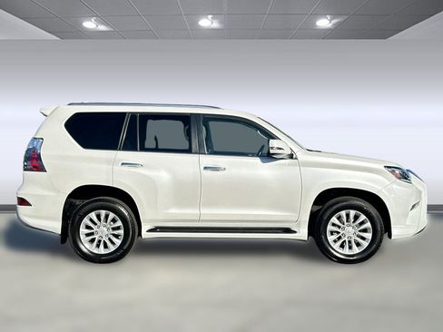 Certified 2021 Lexus GX 460 Premium w/ Premium Package image 8