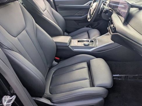Used 2025 BMW 430i w/ Premium Package image 18