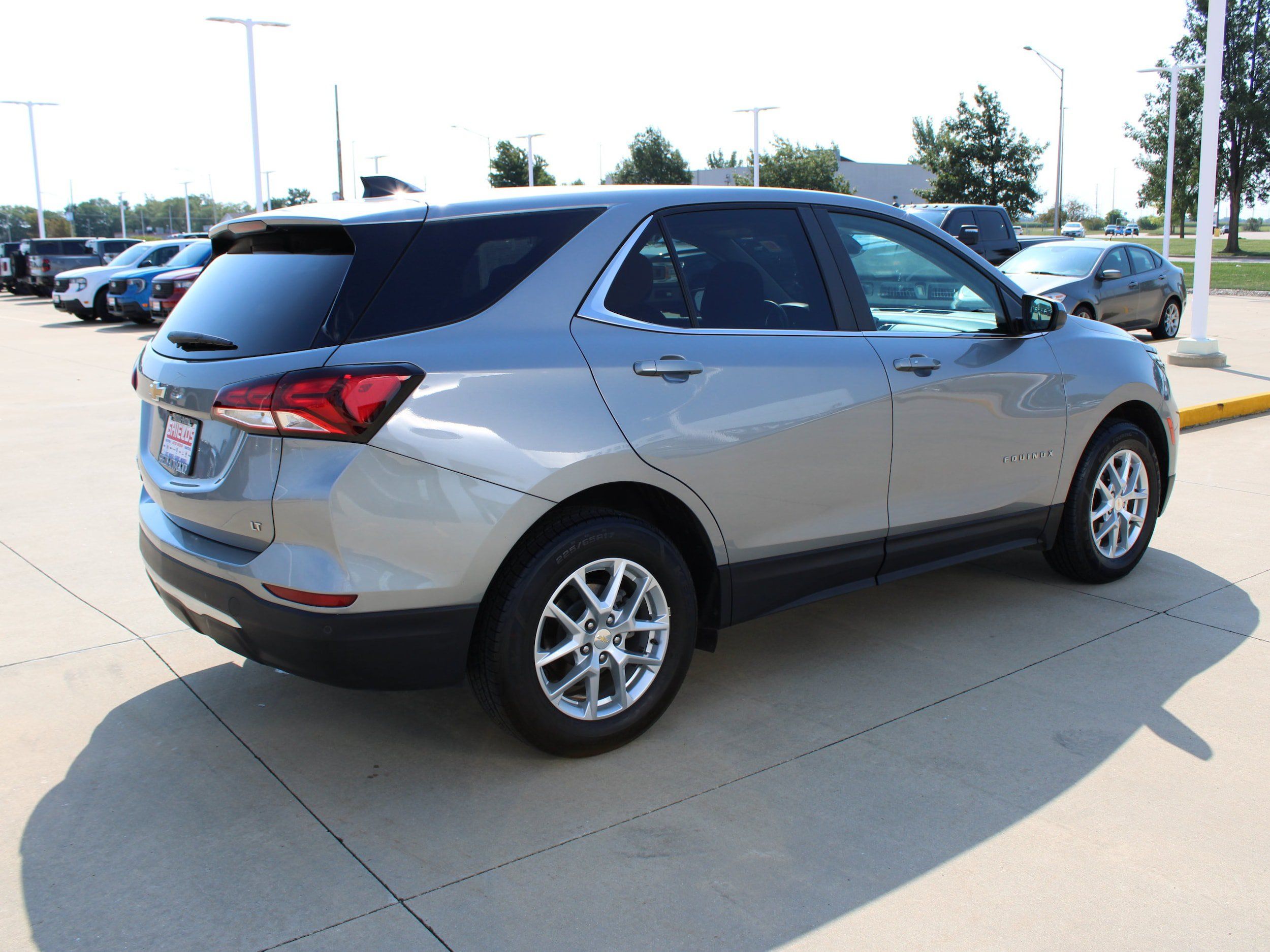Used 2023 Chevrolet Equinox LT FWD image 6