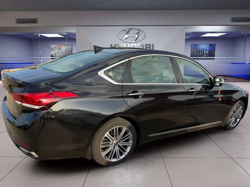 Used 2018 Genesis G80 3.8 w/ Option Group 02 RWD image 7