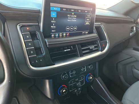 Used 2021 Chevrolet Tahoe LS image 17