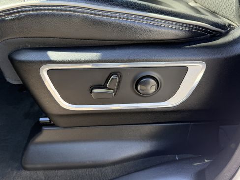 Used 2022 RAM 1500 Laramie w/ Sport Appearance Package AWD/4WD image 23