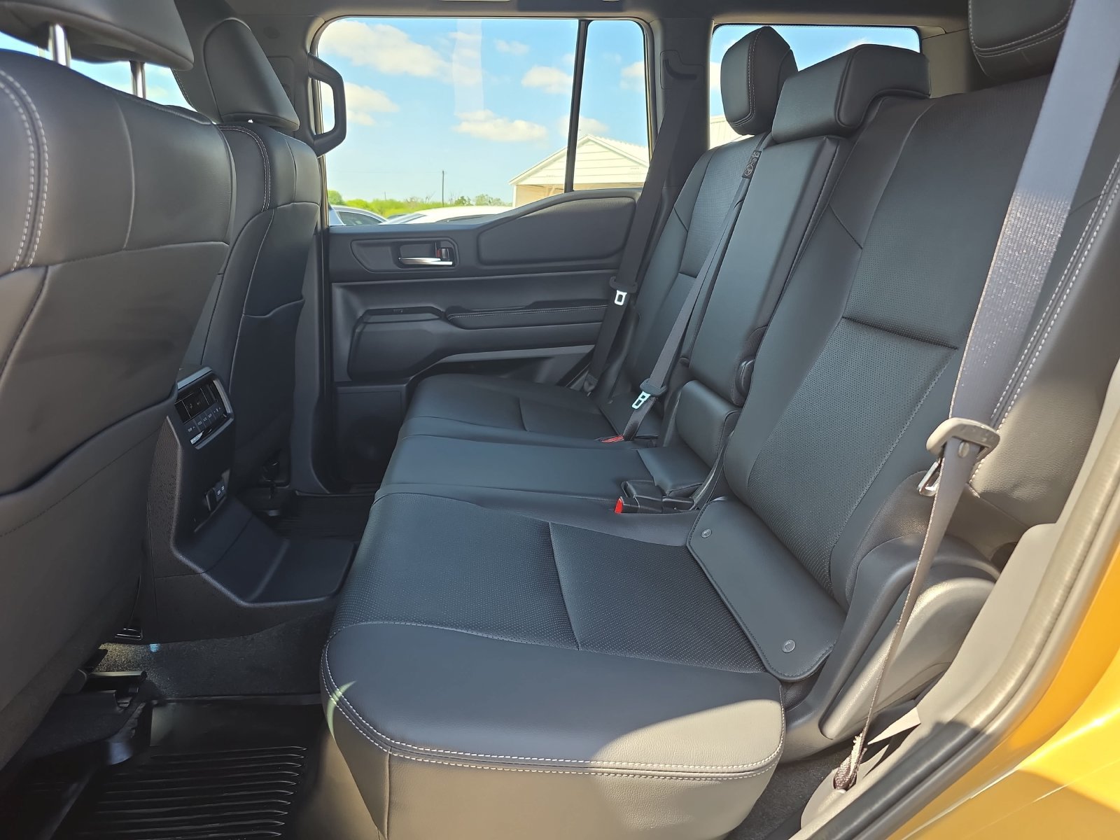 Used 2027 Toyota Land Cruiser AWD/4WD image 11
