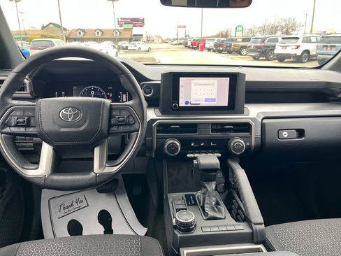 Certified 2025 Toyota 4Runner SR5 image 16