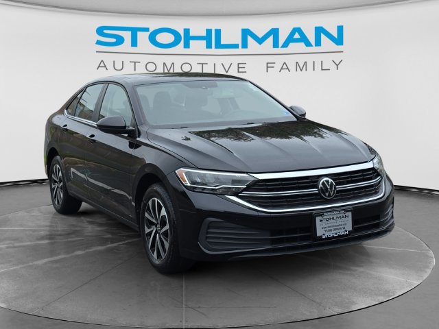 Certified 2023 Volkswagen Jetta S FWD image 3