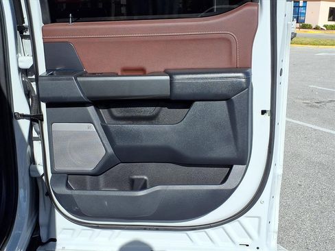 Used 2023 Ford F150 Lariat w/ Equipment Group 502A High image 16