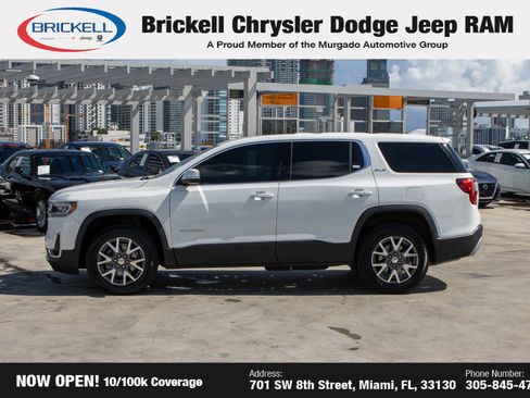 Used 2023 GMC Acadia SLE image 8