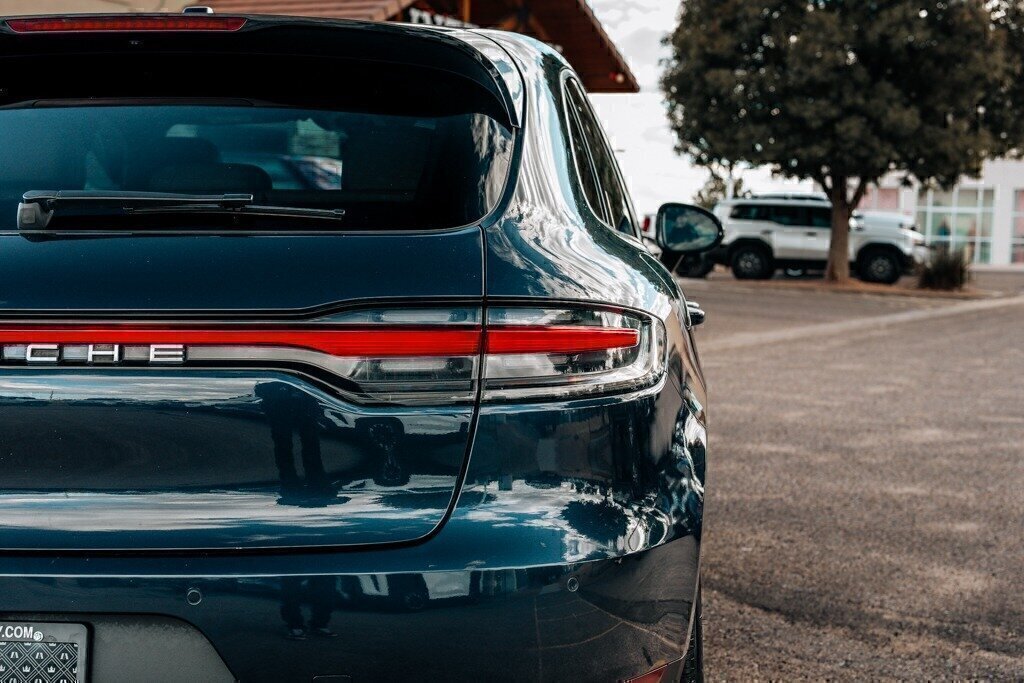 Used 2020 Porsche Macan AWD/4WD image 68