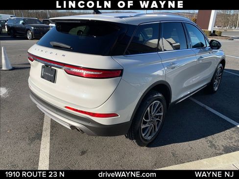 Certified 2022 Lincoln Corsair AWD w/ Equipment Group 101A image 8