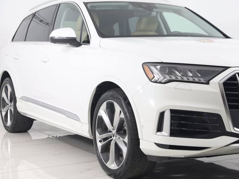 Used 2021 Audi Q7 3.0T Prestige w/ Prestige Package image 49