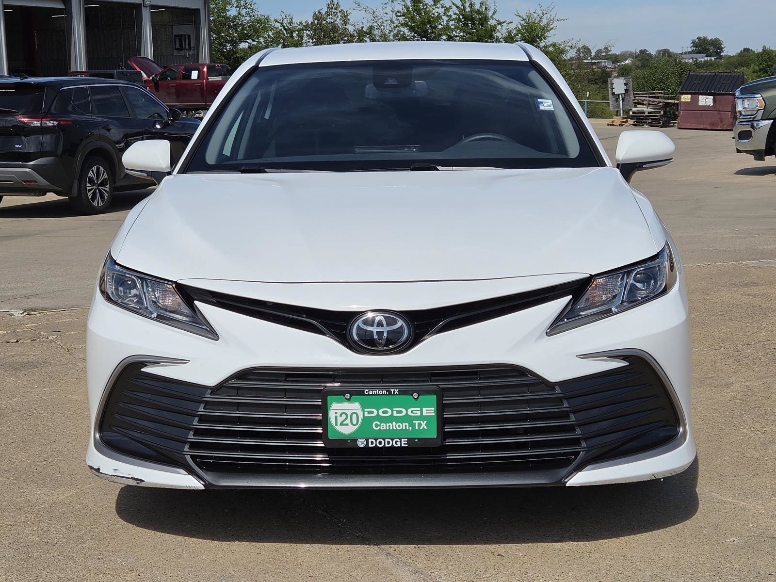 Used 2024 Toyota Camry LE w/ Convenience Package FWD image 3