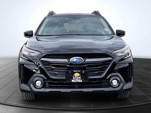 Used 2024 Subaru Outback Premium AWD/4WD image 6