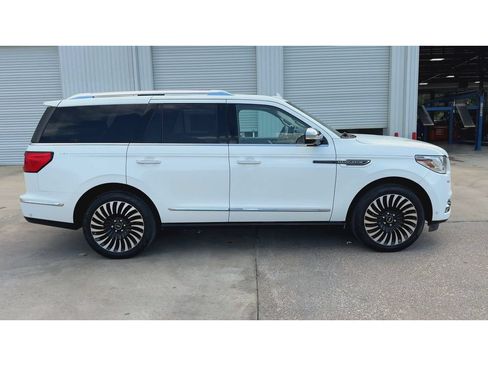 Used 2020 Lincoln Navigator Black Label AWD/4WD image 9