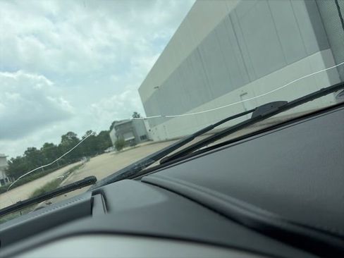 Used 2022 Ford F250 Lariat w/ Lariat Value Package AWD/4WD image 17