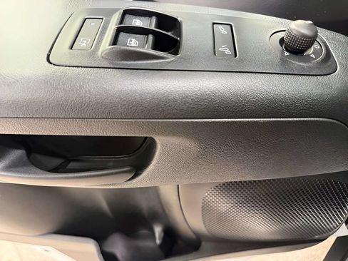 Used 2024 RAM ProMaster 2500 w/ Safety Group FWD image 15