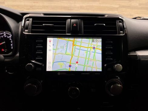 Used 2023 Toyota 4Runner TRD Off-Road Premium image 7