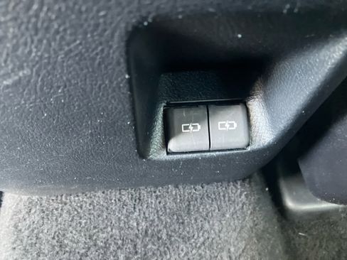 Used 2024 Toyota 4Runner SR5 RWD image 32