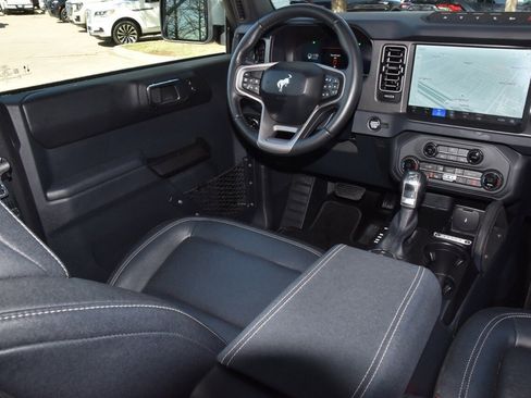 Certified 2025 Ford Bronco Badlands image 15