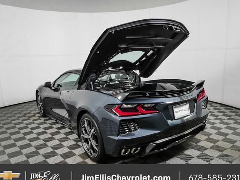 Used 2021 Chevrolet Corvette Stingray Premium Cpe w/ Z51 Performance Package RWD image 29