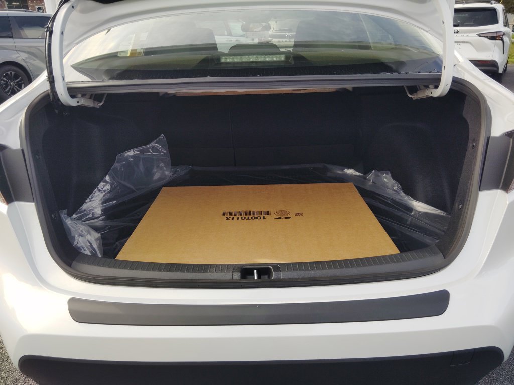 New 2027 Toyota Corolla LE w/ LE Premium Package FWD image 8