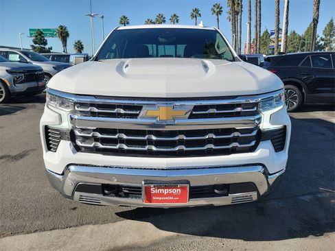 Used 2022 Chevrolet Silverado 1500 LTZ w/ LTZ Premium Package image 32
