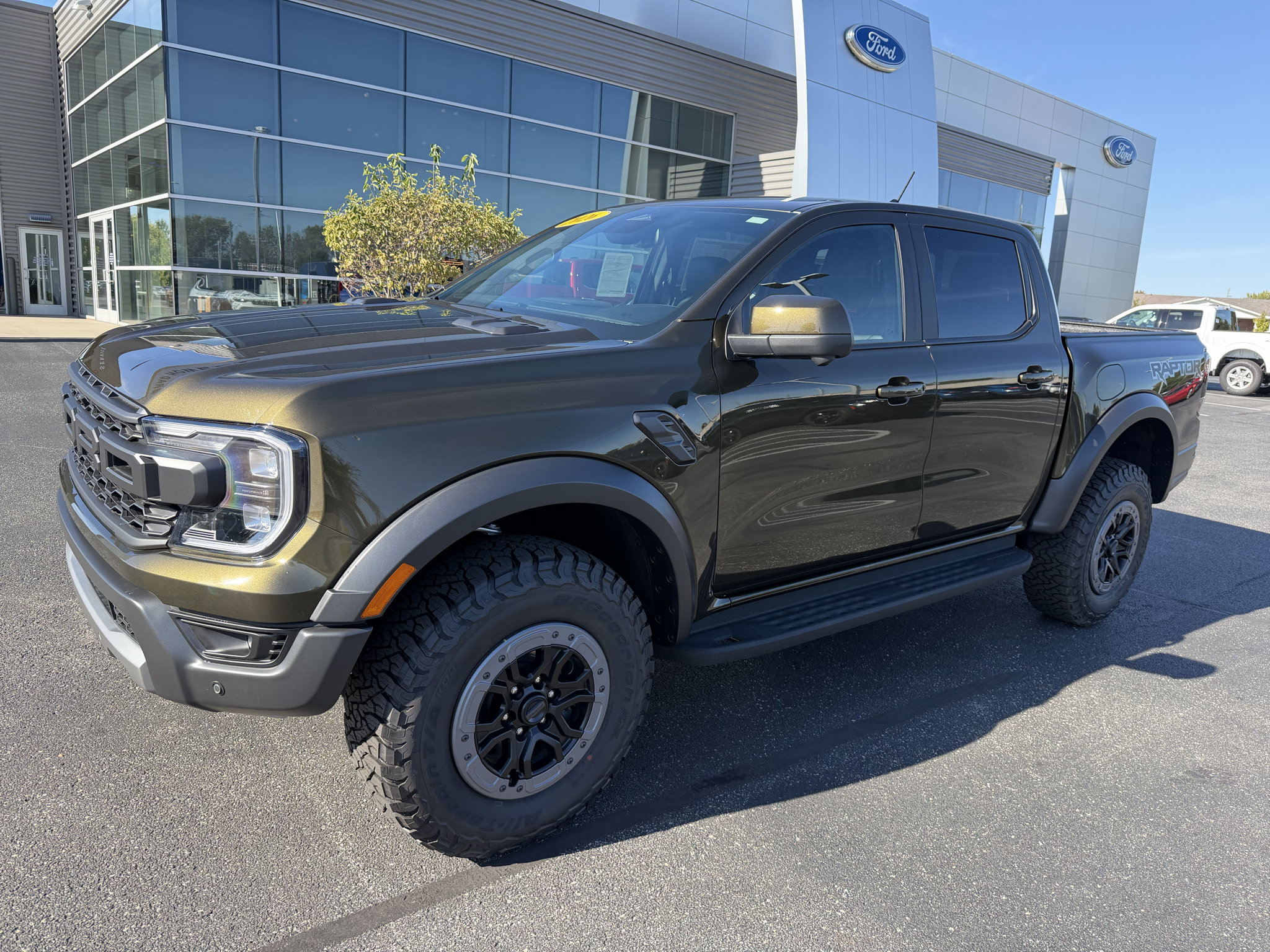 New 2026 Ford Ranger Raptor AWD/4WD image 2