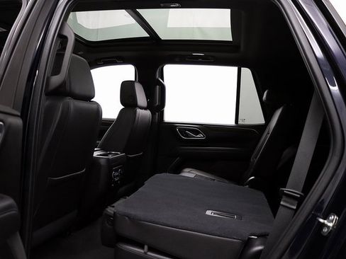 Used 2021 Chevrolet Tahoe LT w/ LT Signature Package image 13