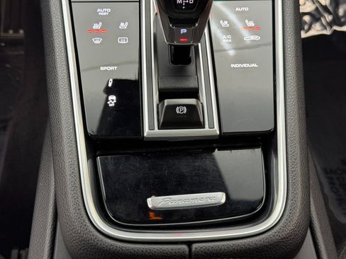 Used 2018 Porsche Panamera 4S w/ Premium Package Plus AWD/4WD image 31