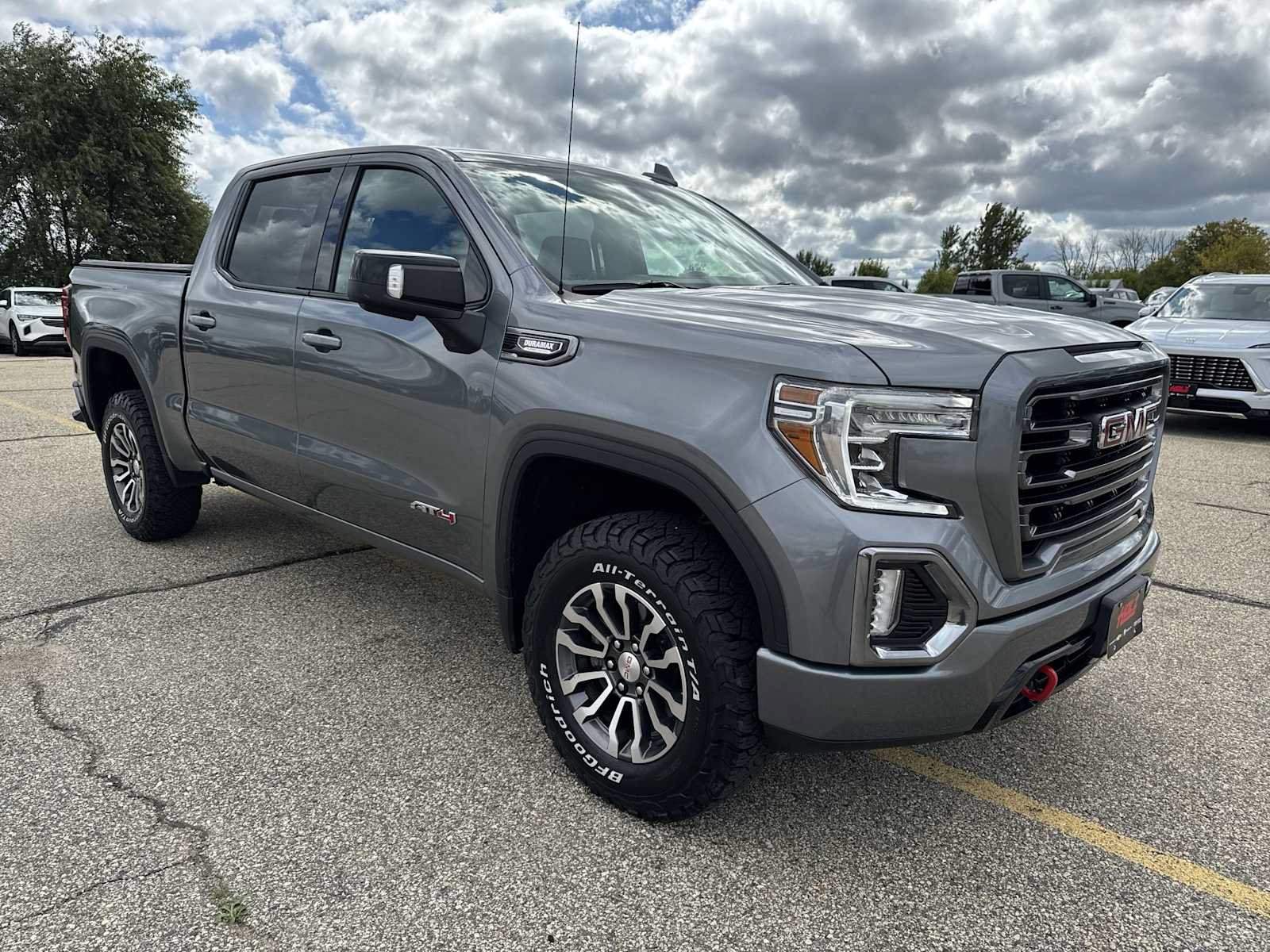 Used 2022 GMC Sierra 1500 AT4 w/ AT4 Preferred Package AWD/4WD image 8