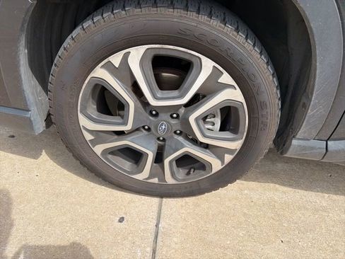 Used 2023 Subaru Ascent Limited w/ Technology Package image 11