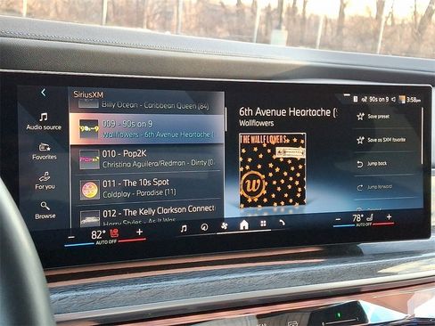 Certified 2023 BMW 760i xDrive image 20