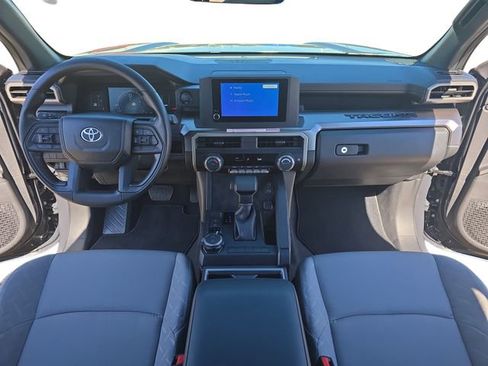 Used 2025 Toyota Tacoma SR5 image 9