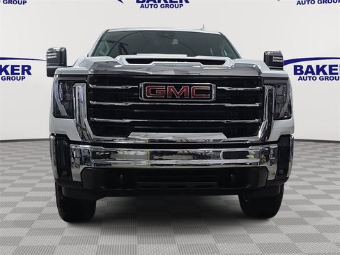 New 2026 GMC Sierra 2500 SLT image 2