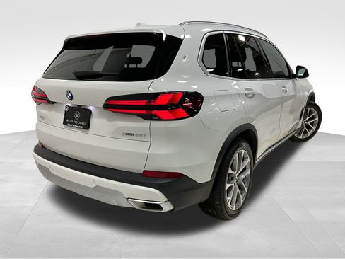 Used 2025 BMW X5 xDrive40i image 12