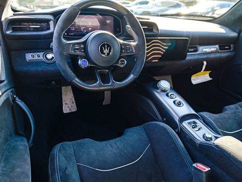 Used 2025 Maserati MC20 Coupe image 25