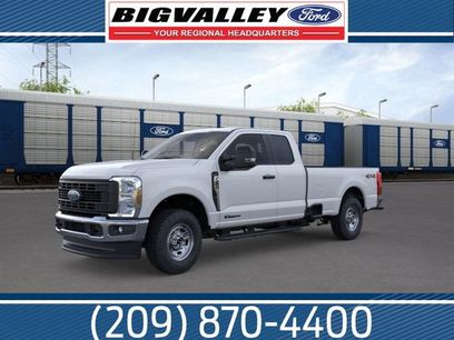 New 2026 Ford F250 XL w/ XL Off-Road Package