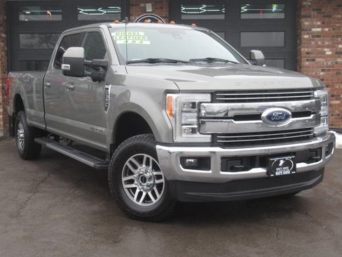 Used 2019 Ford F350 Lariat w/ Lariat Ultimate Package image 2