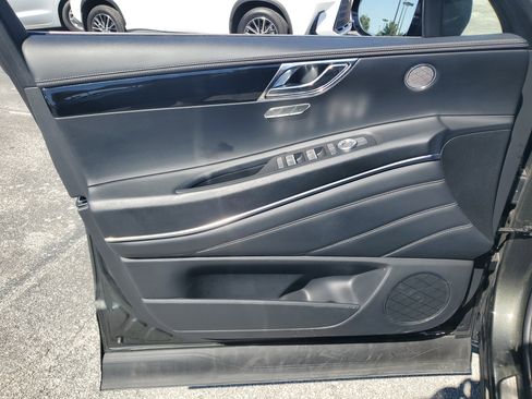 Used 2025 Genesis GV80 2.5T Standard AWD/4WD image 8