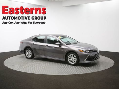 Used 2024 Toyota Camry LE image 45