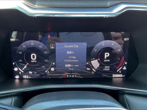 Used 2024 GMC Canyon Elevation w/ Elevation Premium Package image 21