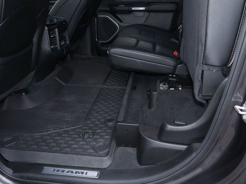 Used 2022 RAM 1500 Laramie w/ Sport Appearance Package AWD/4WD image 24