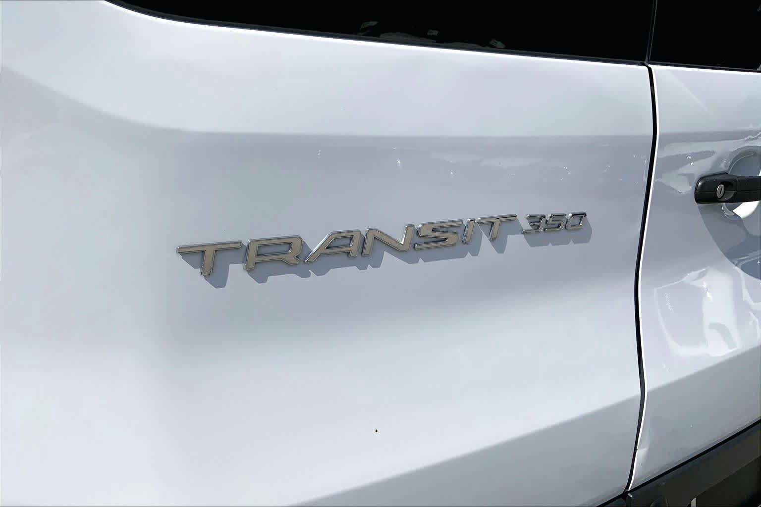 Used 2022 Ford Transit 350 XLT RWD image 10