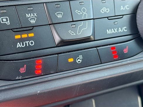 Certified 2024 Ford Maverick XLT w/ XLT Luxury Package image 21