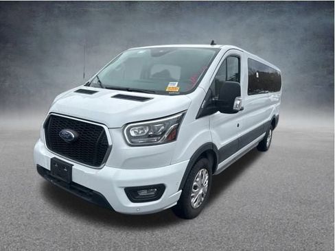 Used 2023 Ford Transit 350 XLT image 16