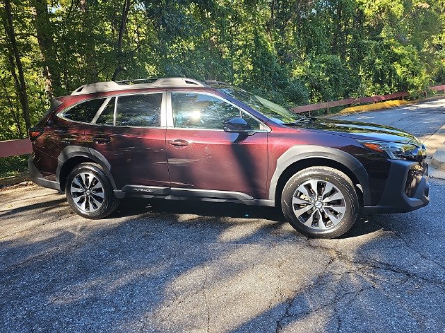 Certified 2024 Subaru Outback Limited AWD/4WD image 2