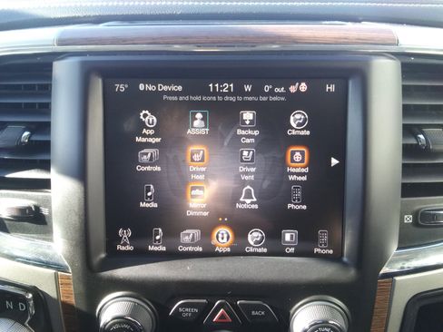 Used 2017 RAM 1500 Laramie w/ Convenience Group image 24