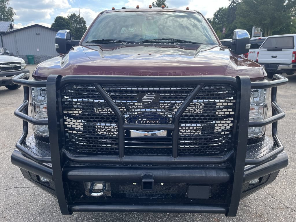 Used 2017 Ford F250 Lariat w/ Lariat Ultimate Package AWD/4WD image 3