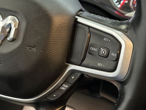 Used 2020 RAM 1500 Big Horn AWD/4WD image 26